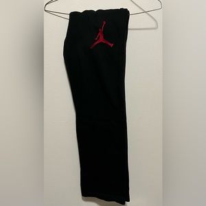 Boys Youth Medium Jordan Sweatpants with Pockets